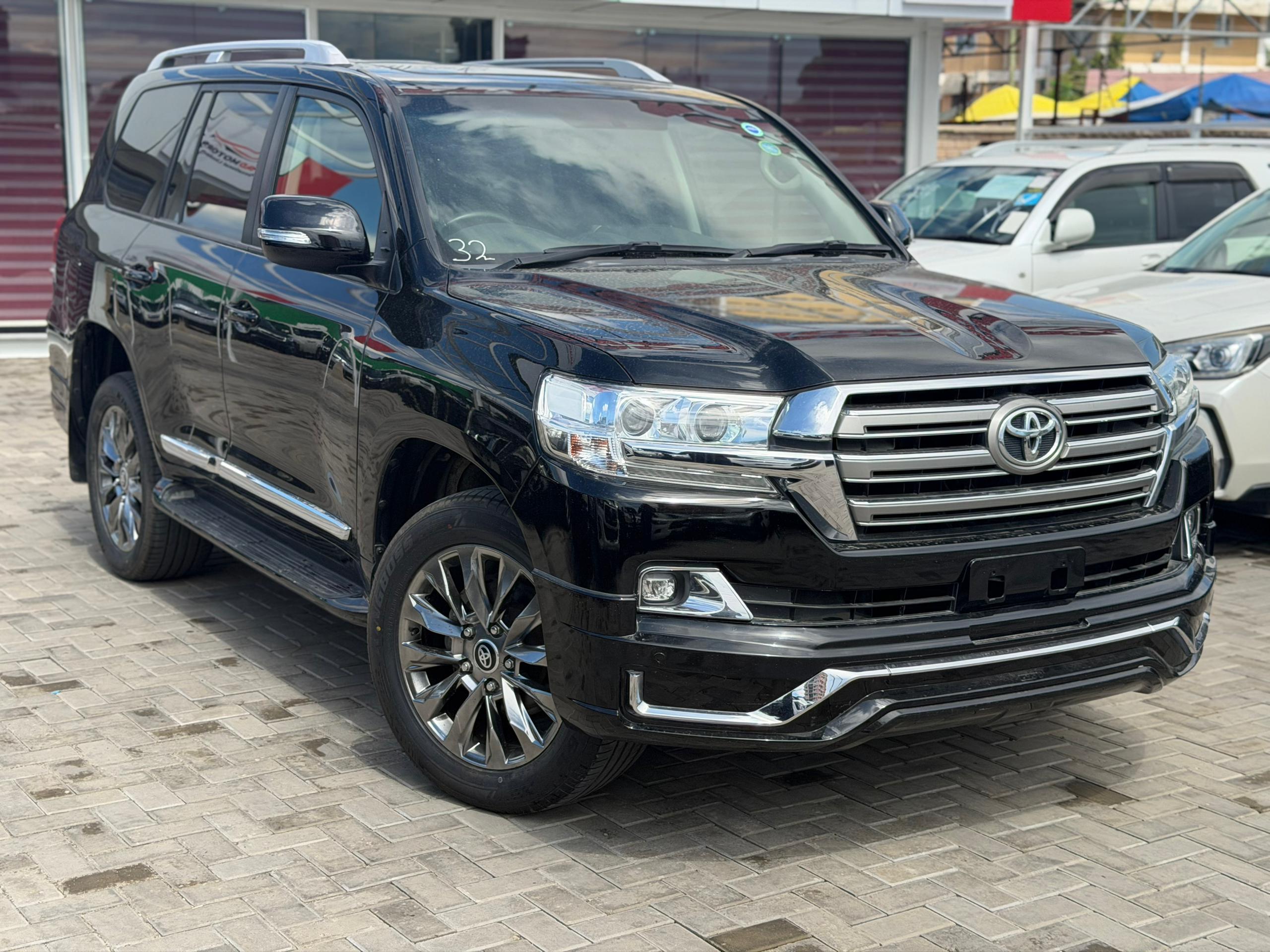 2020 TOYOTA LANDCRUISER 200 VX.R DIESEL