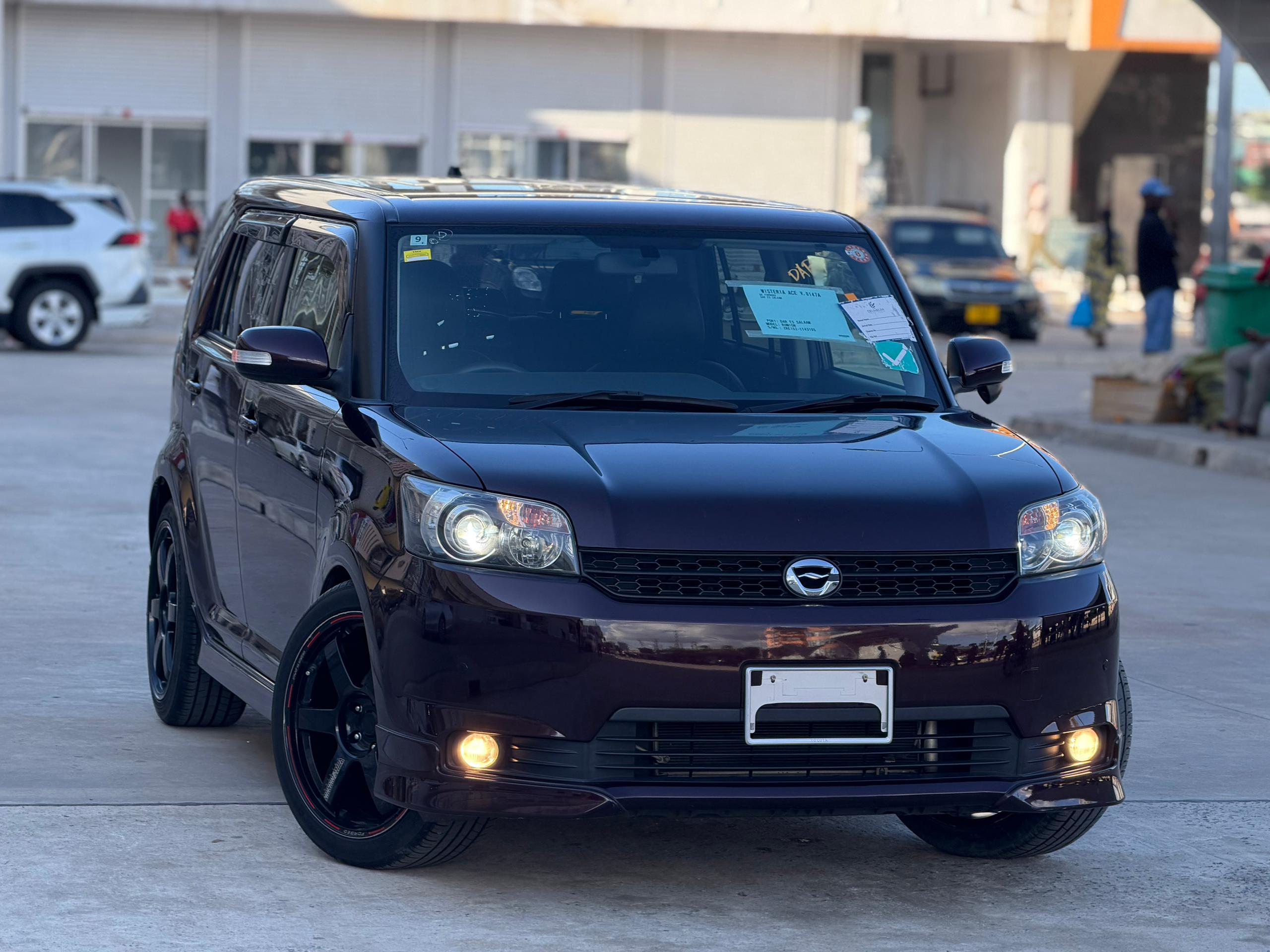 2011 TOYOTA RUMION AEROTOURER VALVEMATIC 1.8L
