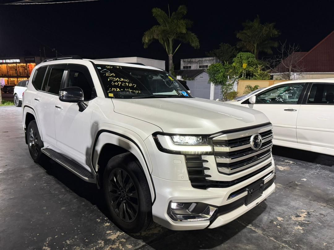 2024 TOYOTA LANDCRUISER ZX 3.3L DIESEL TWIN TURBO