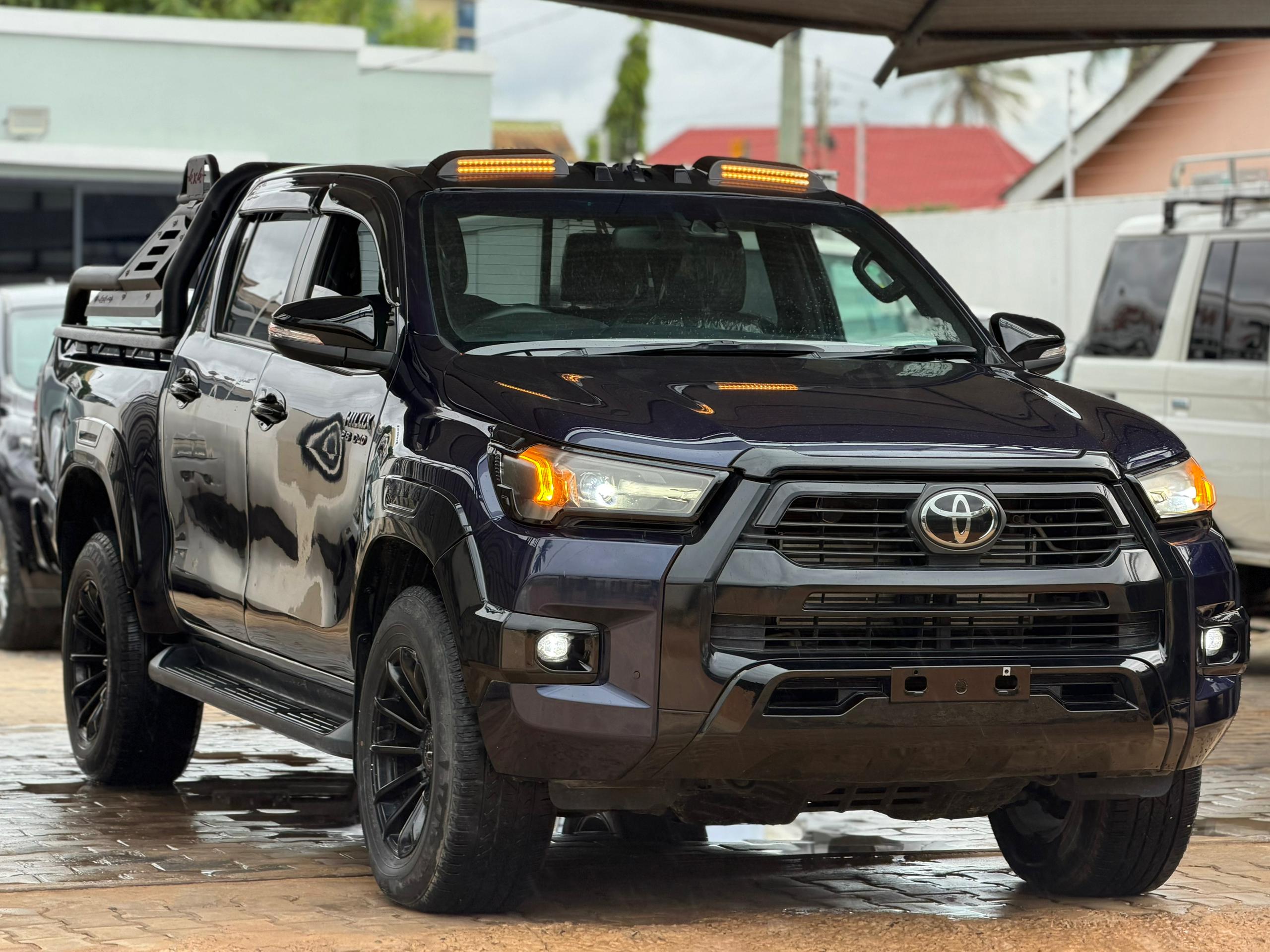 2021 TOYOYA HILUX REVO 2.8L 4x4 DIESEL