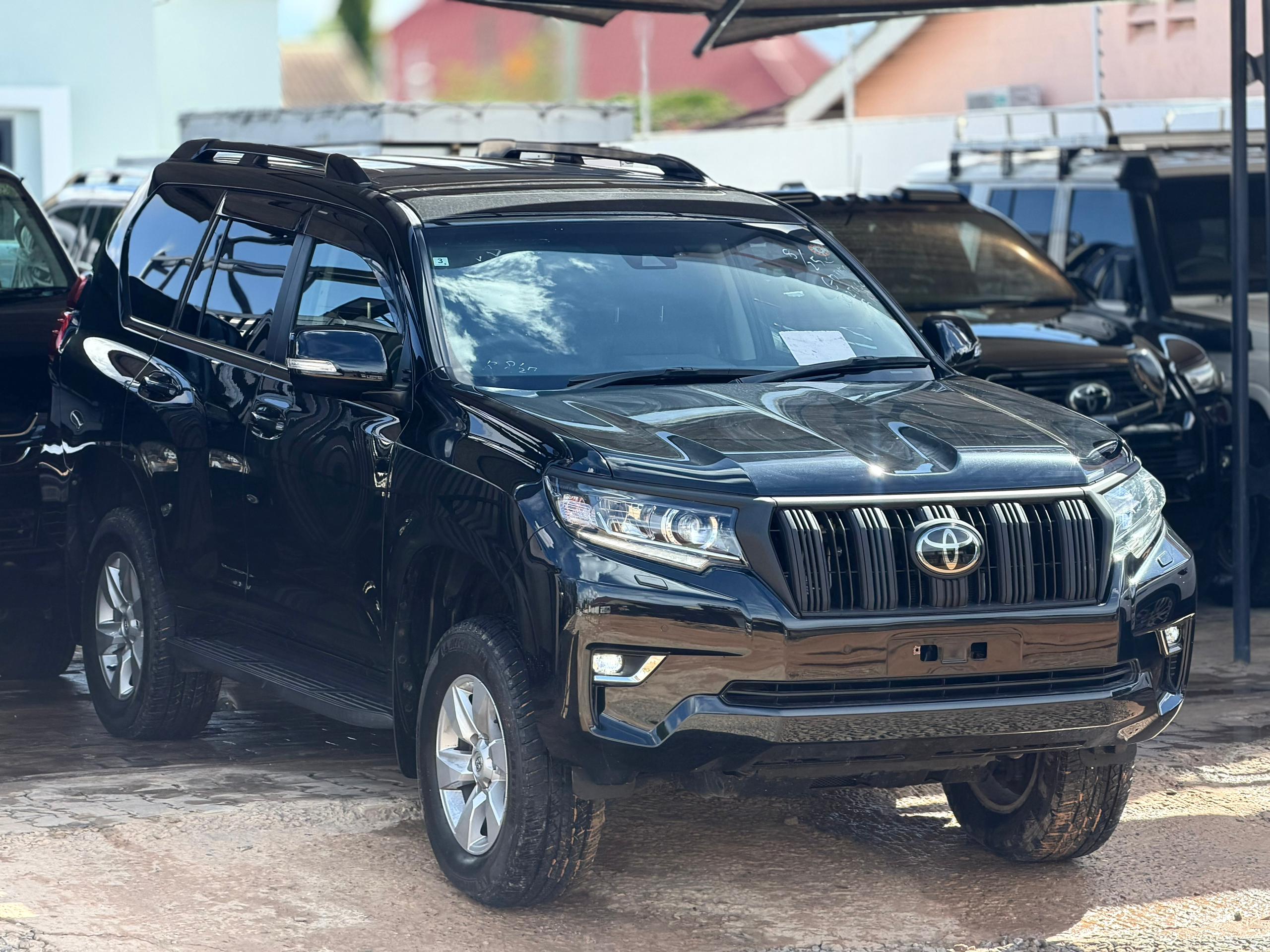 2019 TOYOTA LANDCRUISER PRADO TX 2.8L DIESEL