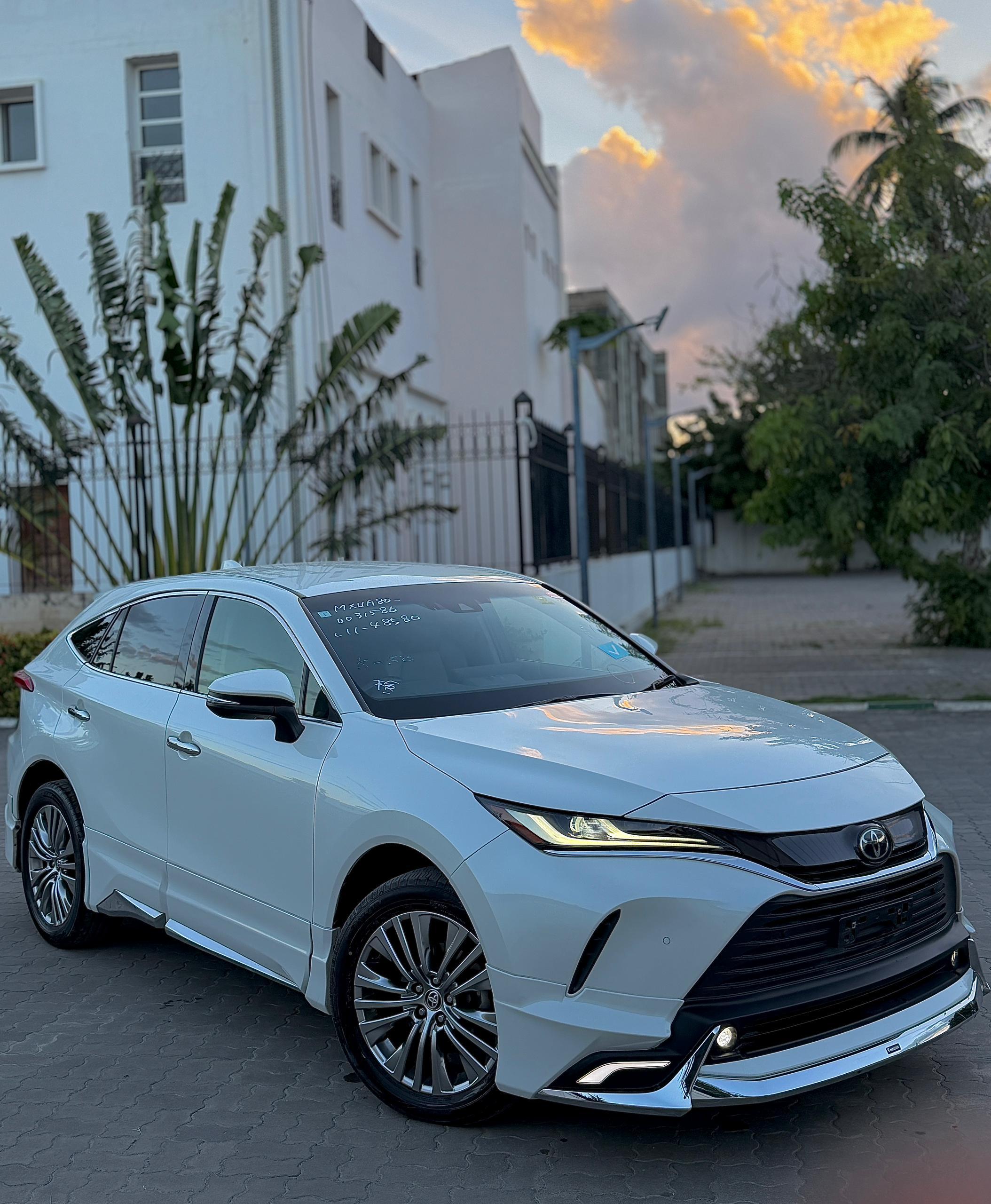 2021 TOYOTA HARRIER Z PACKAGE