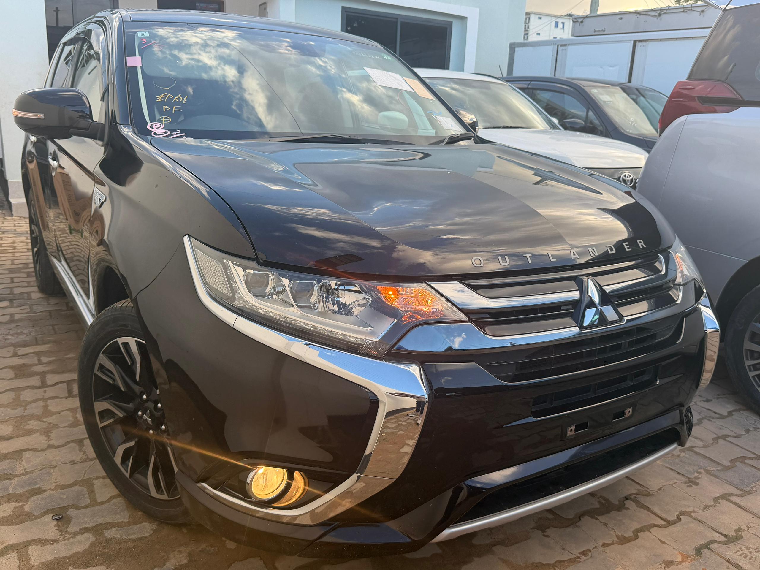 2015 MITSUBISHI OUTLANDER PHEV