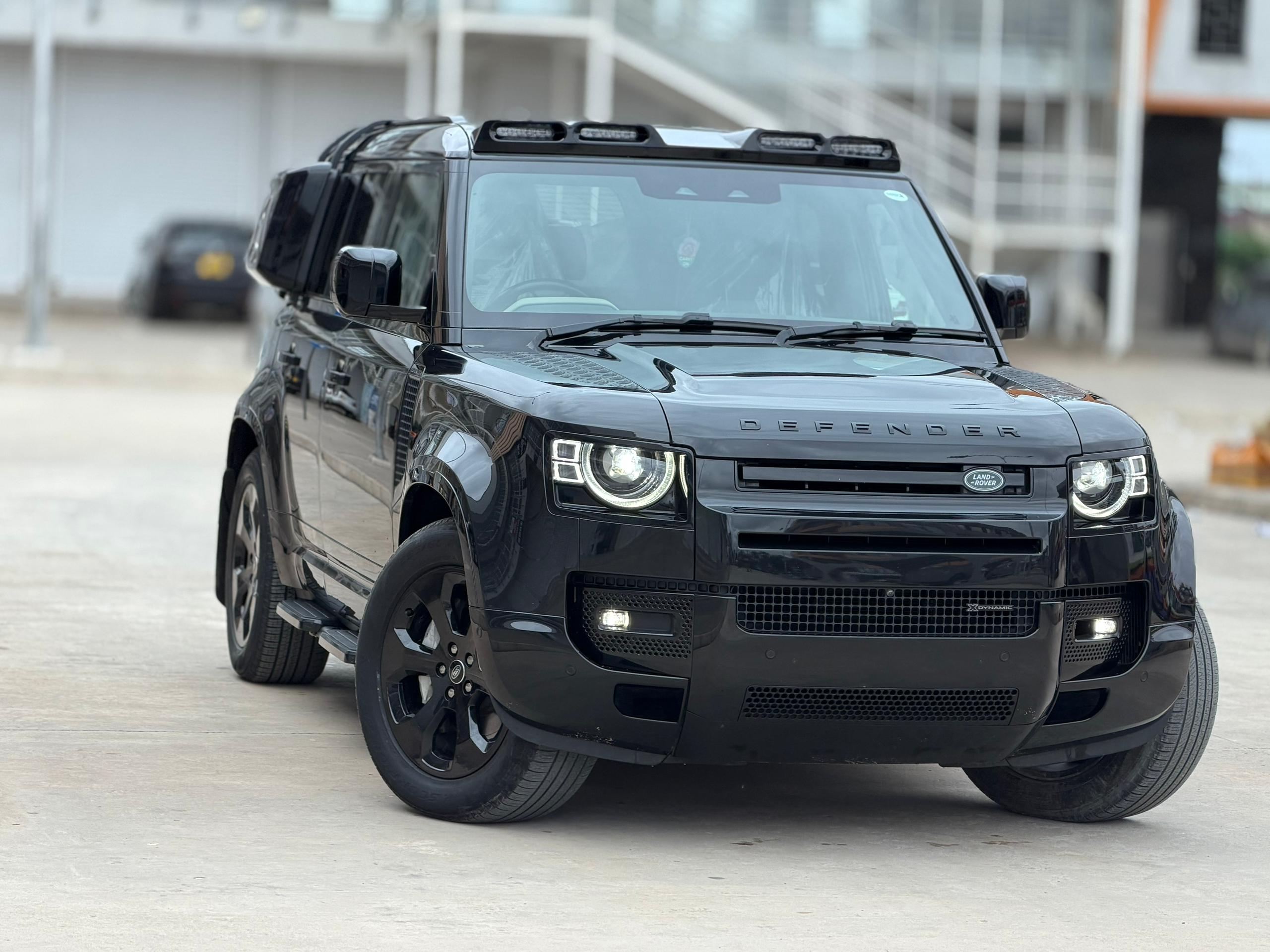 2023 LANDROVER DEFENDER 110 D300 X - DYNAMIC