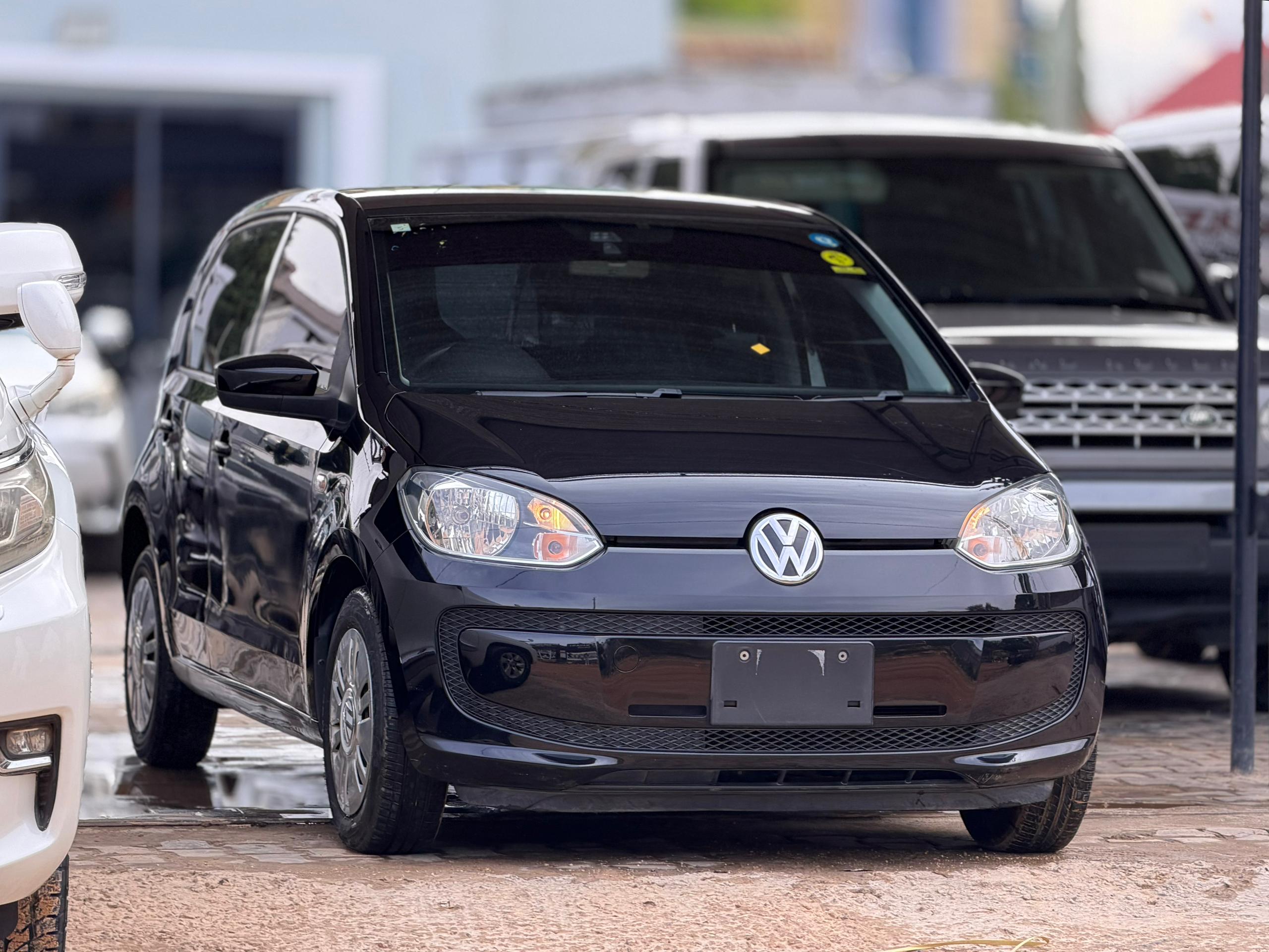 2013 VOLKSWAGEN UP 1.0L PETROL