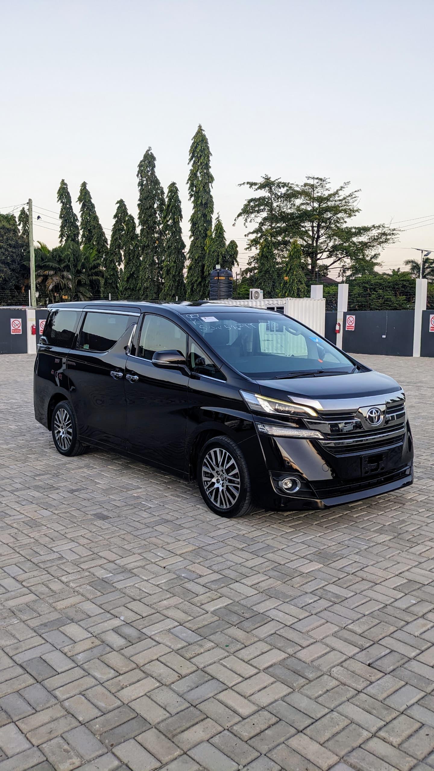 2017 TOYOTA VELLFIRE EXECUTIVE LOUNGE