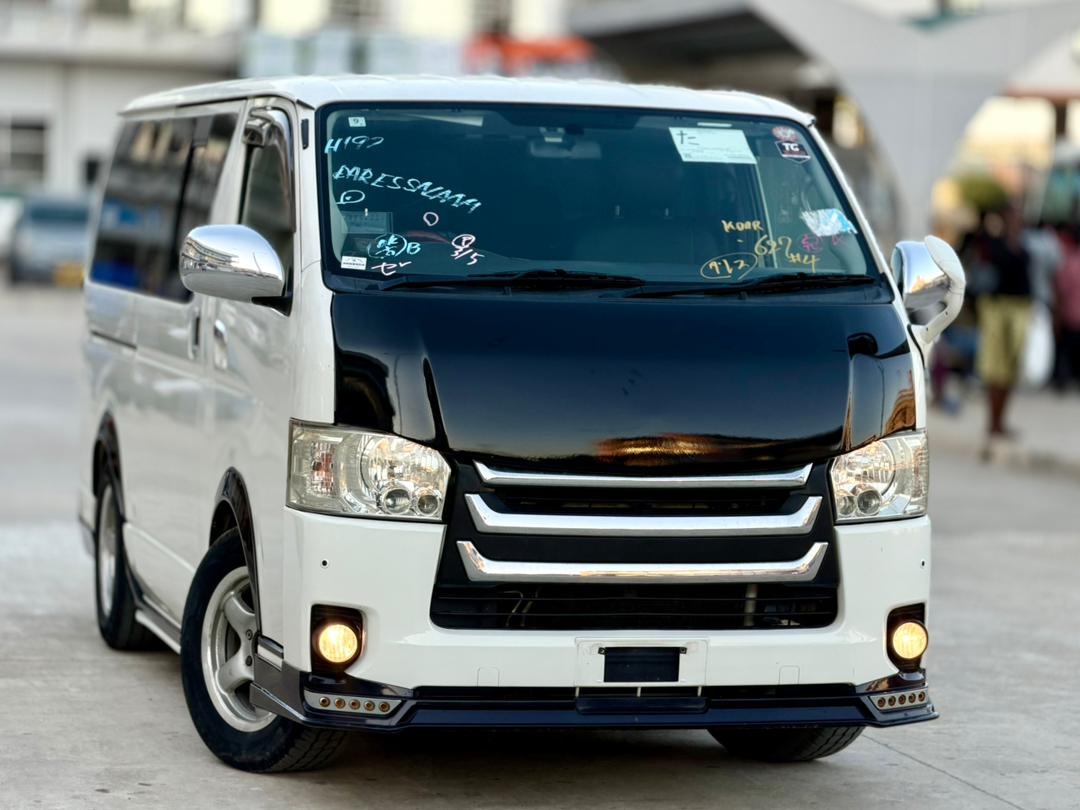 2010 TOYOTA HIACE SUPER GL (TRH200 / 3.0D 4WD)
