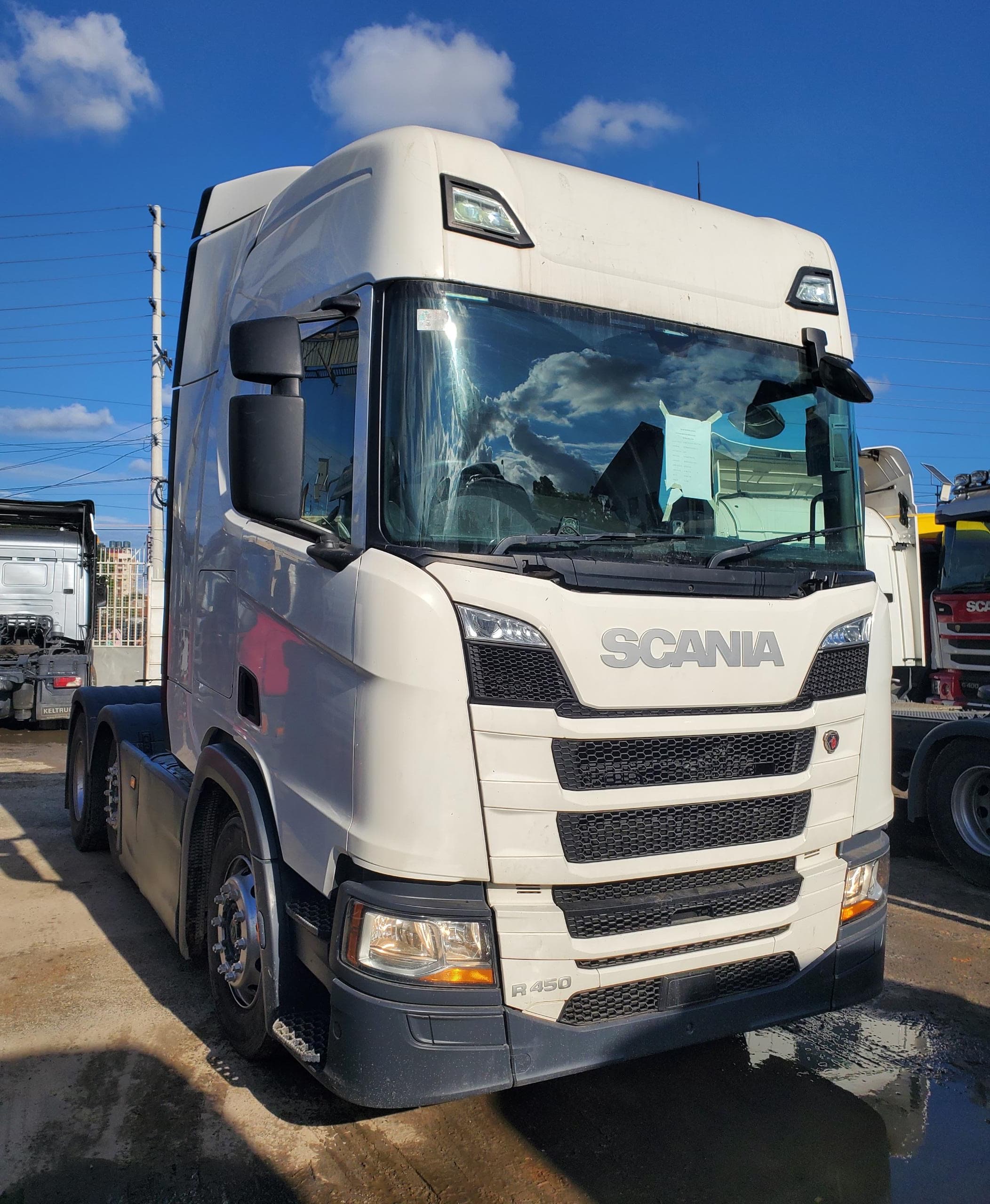 2019 SCANIA R450 6X2 (WHITE)