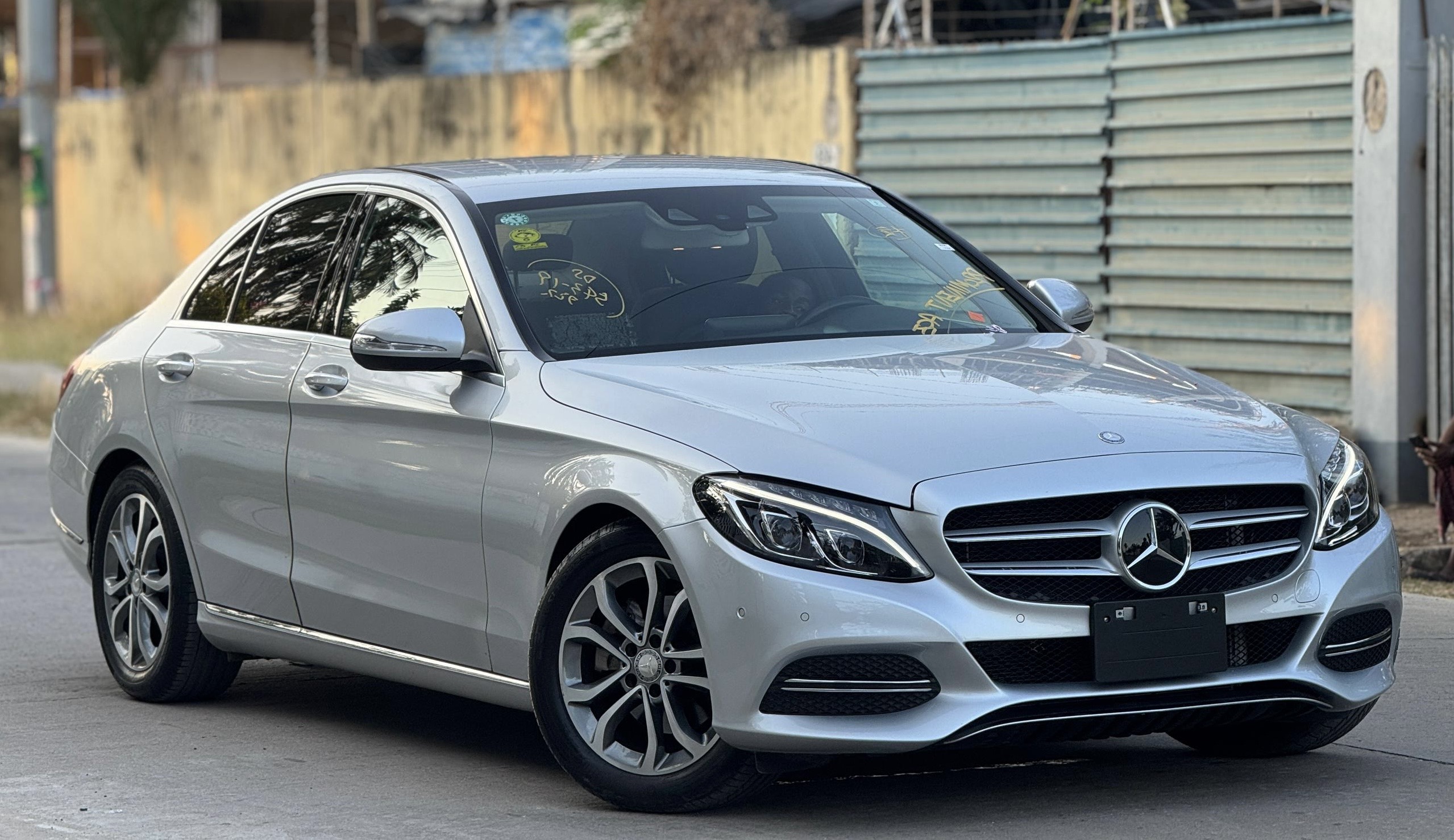 2015 MERCEDES BENZ C200 AMG LINE 2.0L PETROL