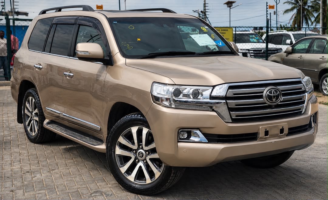 2017 TOYOTA LANDCRUISER ZX 4.6L PETROL