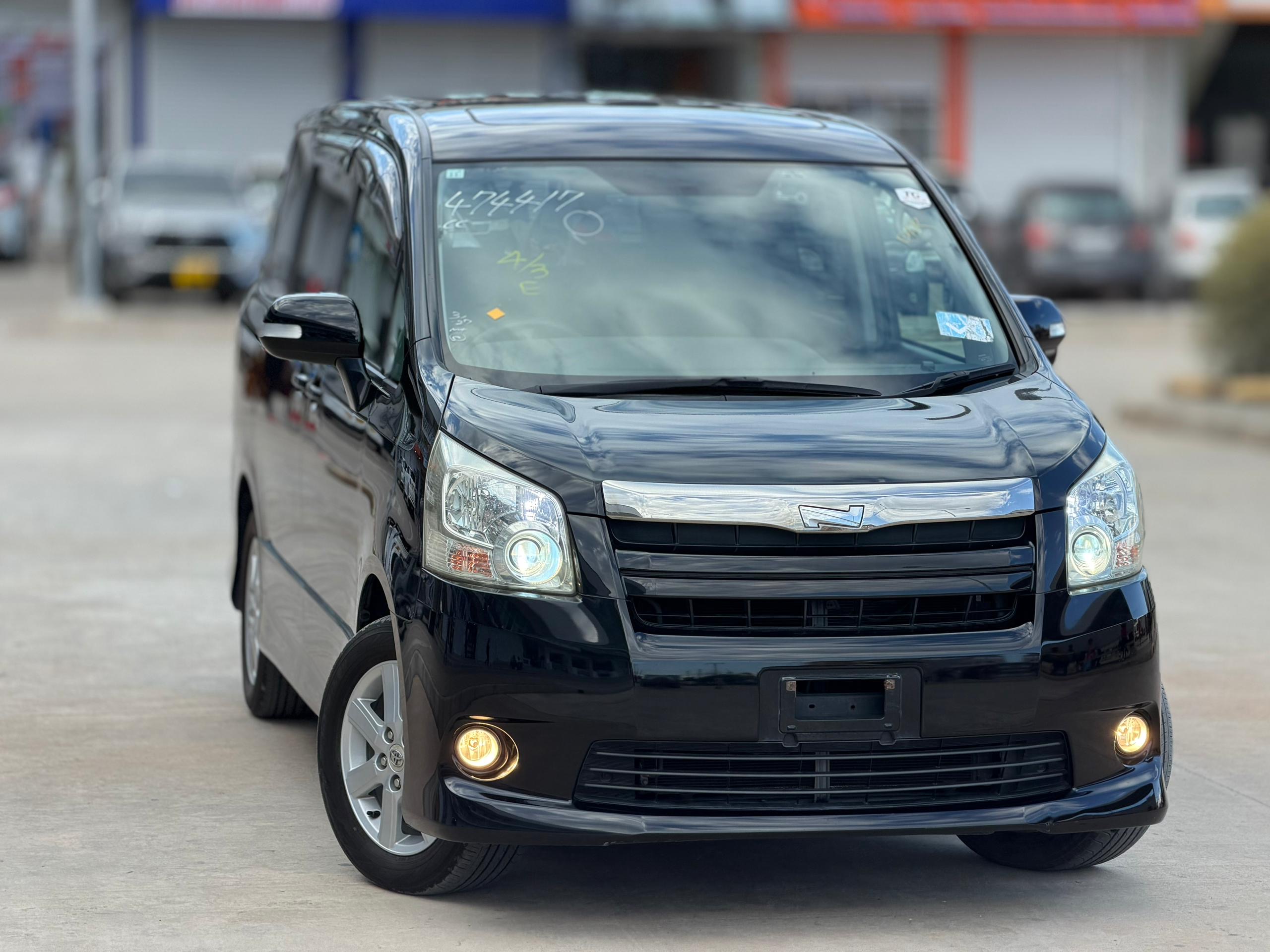 2008 TOYOTA NOAH (ZZR70) 2.0L PETROL 