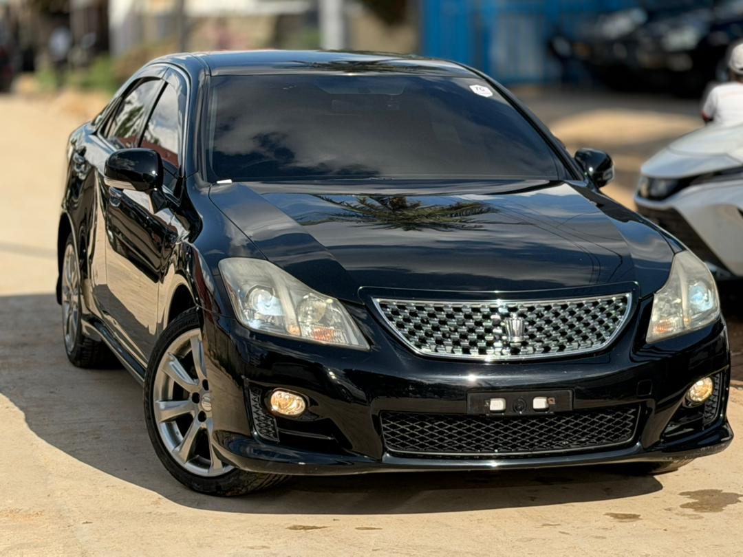 2009 TOYOTA CROWN ATHLETE 2.5L PETROL 230Km/H