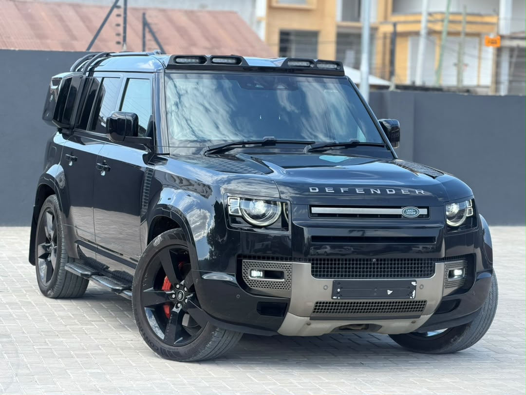 2021 LAND ROVER DEFENDER X-DYNAMIC D300 3.0L DIESEL MHEV