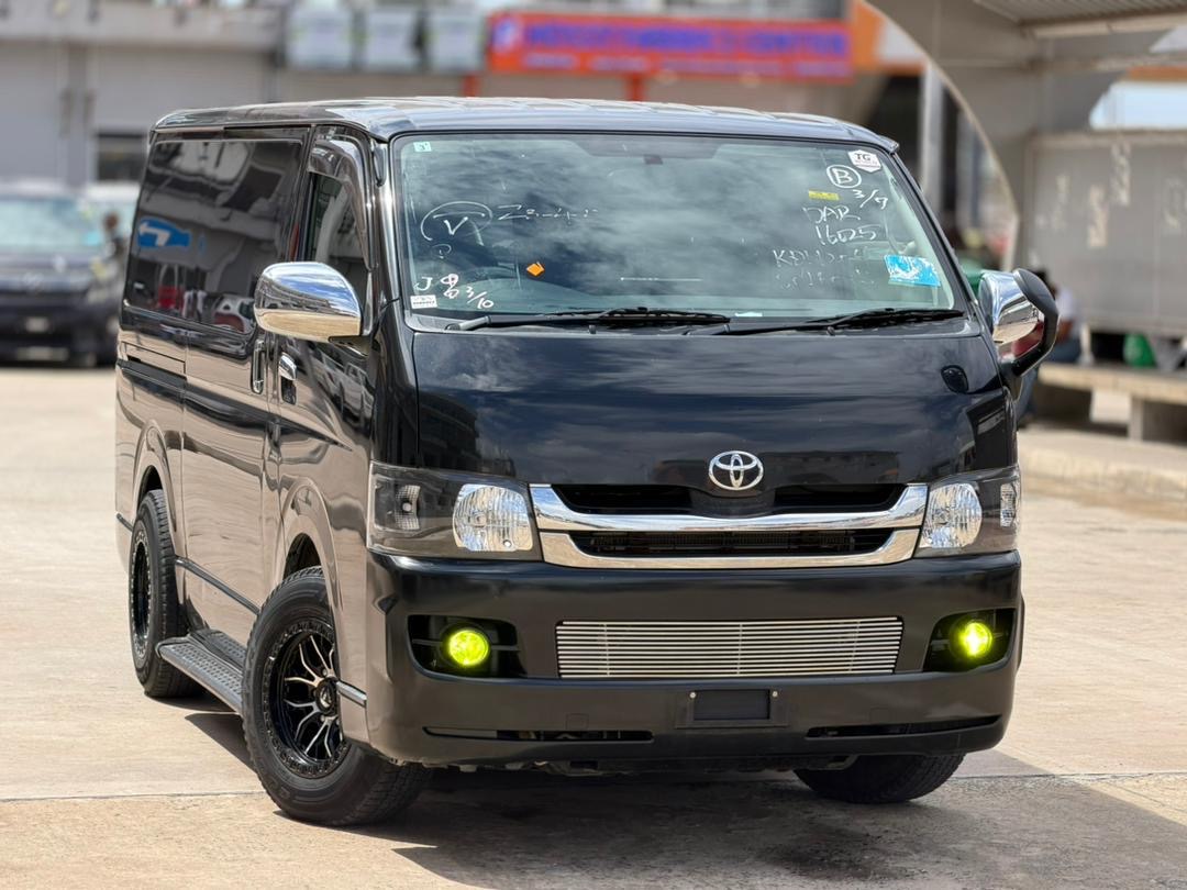 2009 HIACE SUPER GL KDH201 3.0L DIESEL
