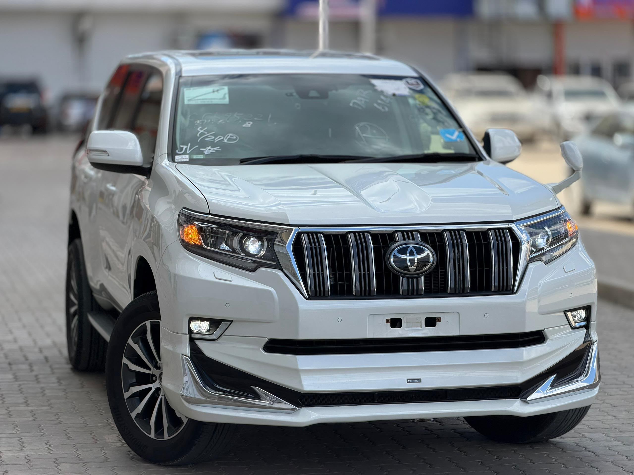 2022 TOYOTA LANDCRUISER PRADO TX-L 2.8L (MODELLISTA PACKAGE)